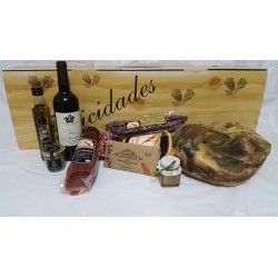 Lote Paleta, Aceite Oliva, Paté, Vino, Longaniza, Miel, Lomo y Chocolate artesano