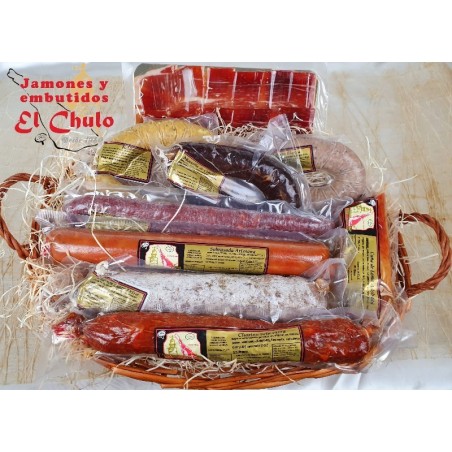 Cesta Jamón y Embutidos Tradicionales