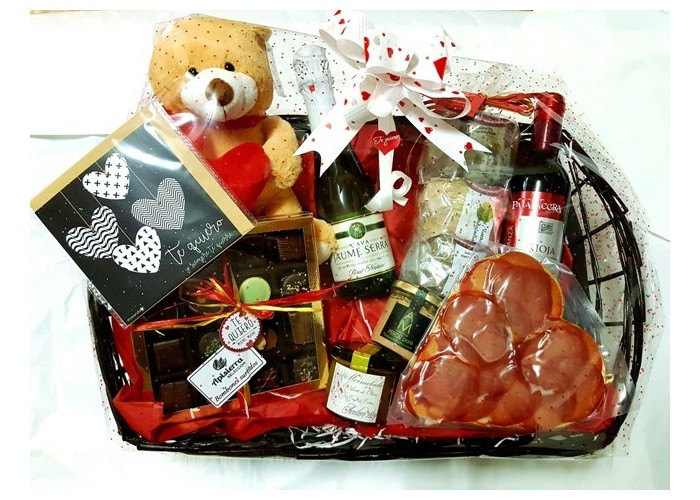 Caja regalo San Valentin, chocolates, cava, vino, peluches